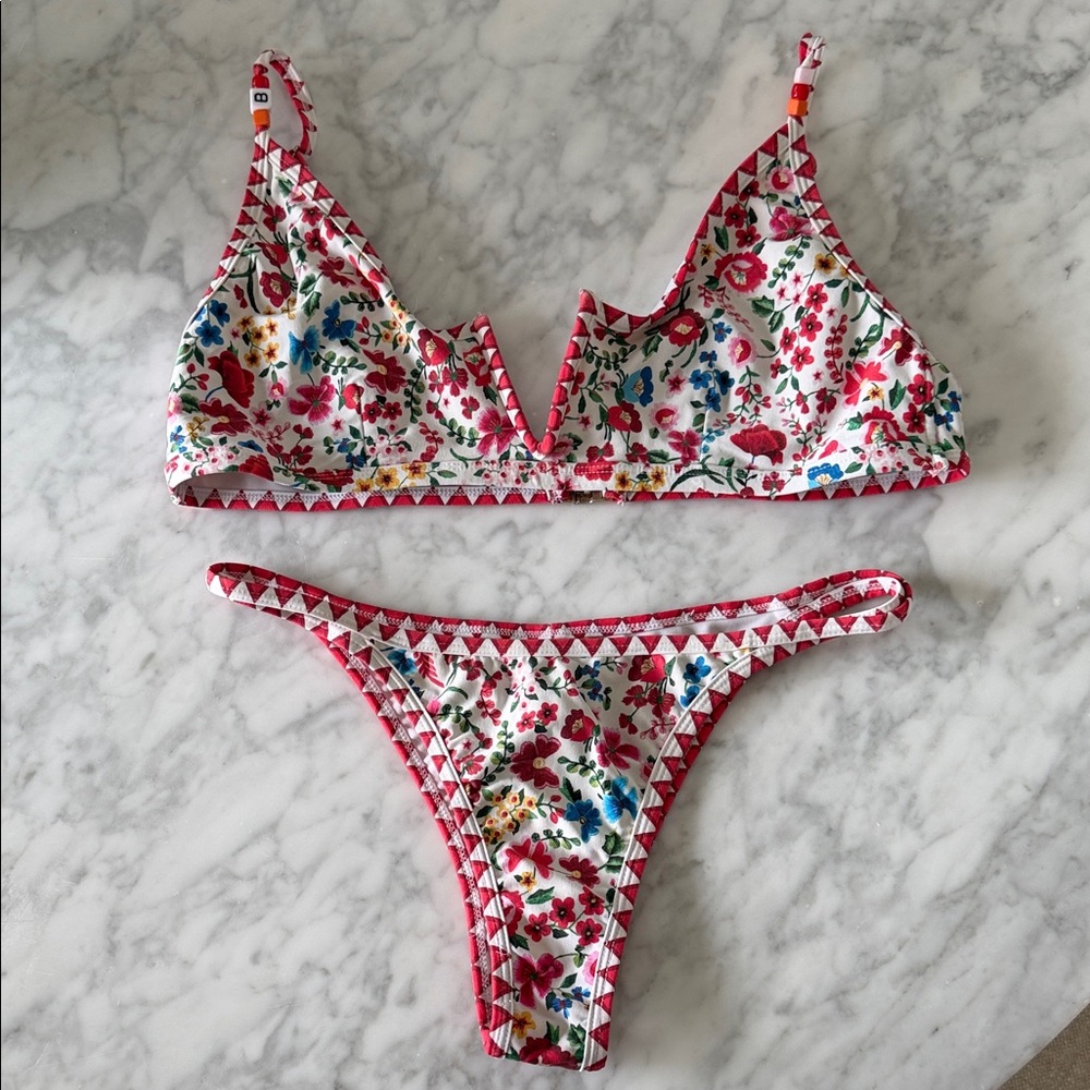 Floral V-Notch Triangle Bikini Set Women Swim Bikini LARGE TOP/SMALL BOTTOM